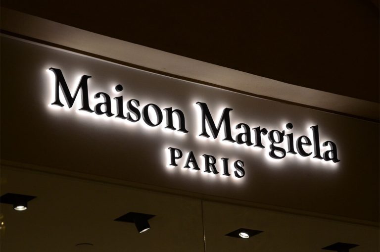 LED Backlit Acrylic Letters | LedSignsNet.Com